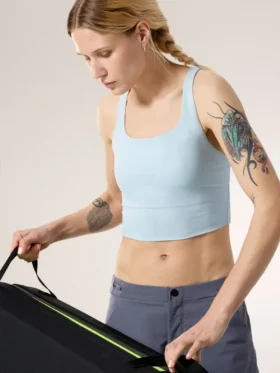 Camiseta de tirantes con espalda en forma de U para mujer de Soria
