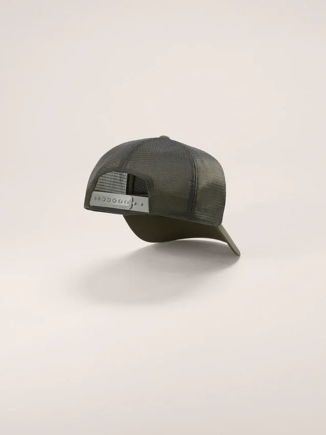 Gorra de camionero con diseño de pájaros