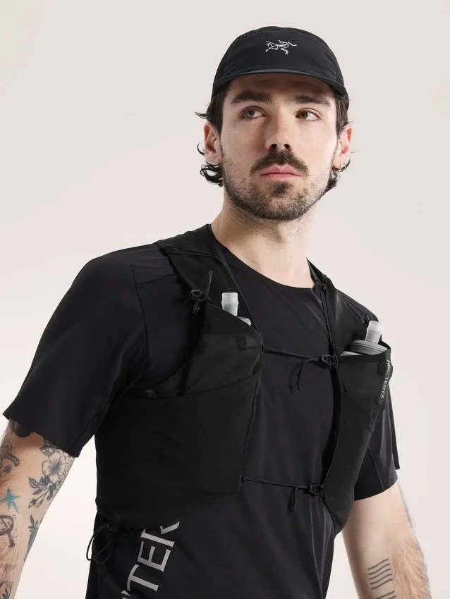 Gorra Norvan Mesh de 5 paneles
