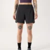 Pantalón corto Silene de 6" para mujer