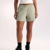 Pantalón corto Sinsola de 5" para mujer