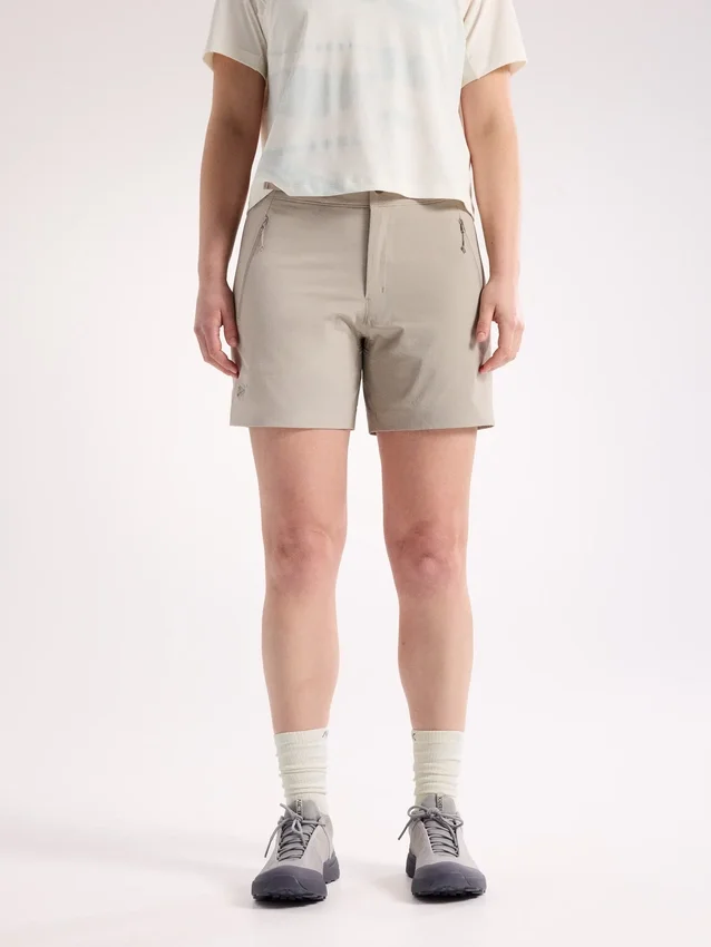 Pantalones cortos Gamma de 6" para mujer