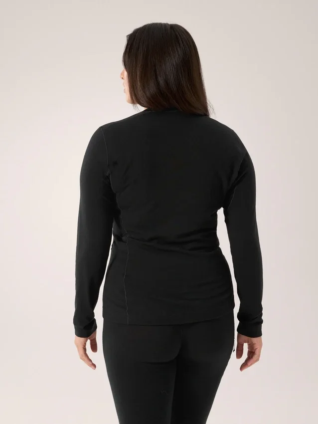Satoro de lana merino con cuello redondo y manga larga para mujer