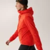 Sudadera con capucha Practitioner AR para mujer