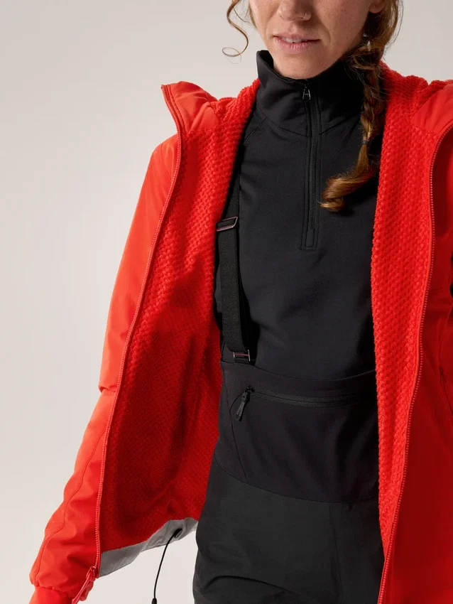 Sudadera con capucha Practitioner AR para mujer