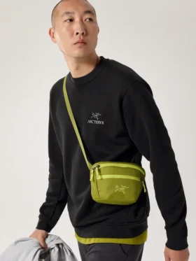Suéter de forro polar con cuello redondo Emblem para hombre